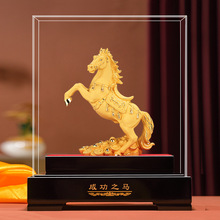 前程万里，绒沙金马 开启商业馈赠与庆典的艺术之旅